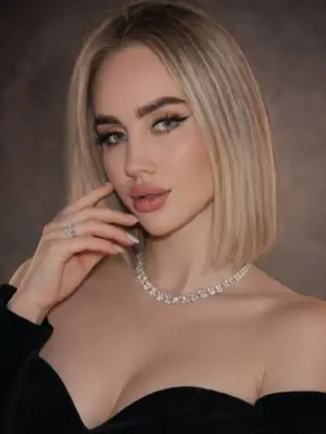 Кира — анкета с фото